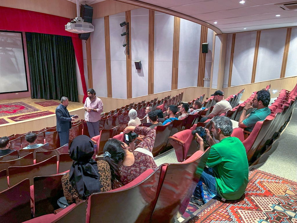 سەردانی گرووپی پڕۆژەی موسڵ مەقام بۆ ئنستیتیوتی کەلەپووری کورد